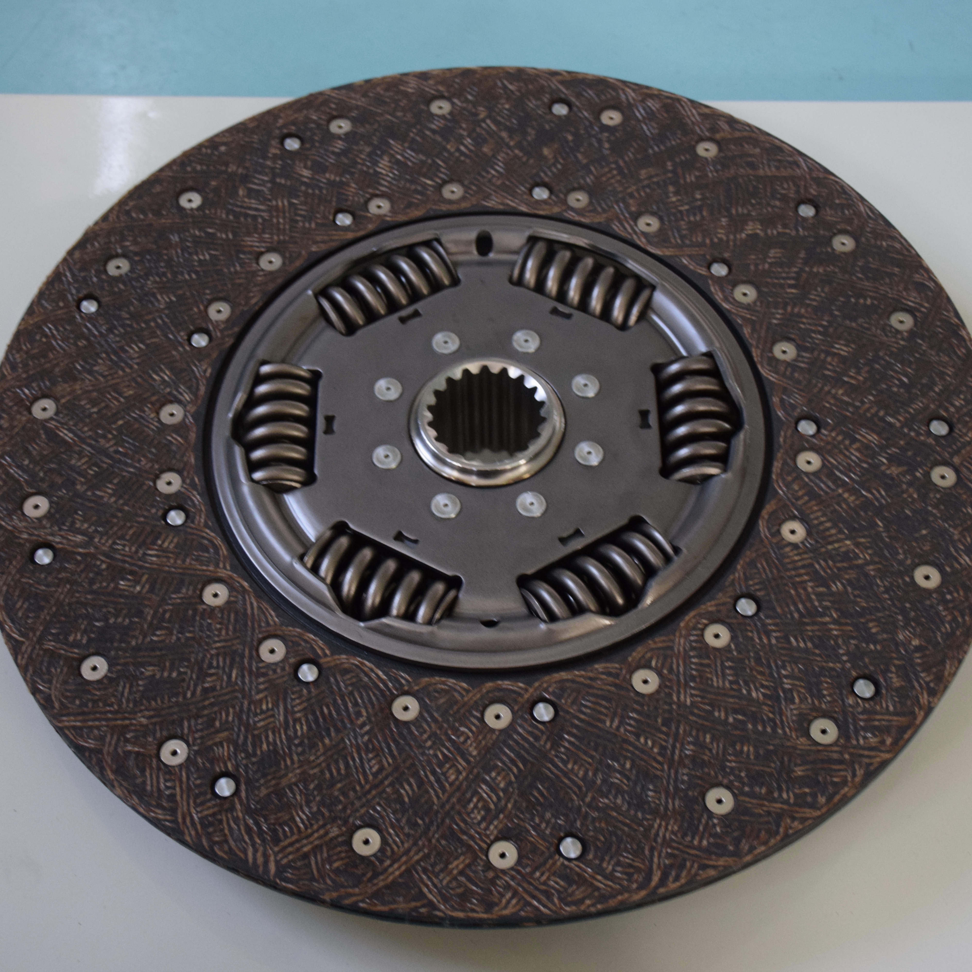 Linkage High Quality Heavy Duty Trucks 430mm Clutch Disc 1878 003 969